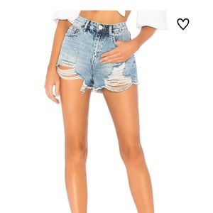 Superdown Lori Denim Shorts in Light Blue Wash